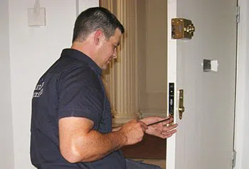 Parker Locksmith Store Minneapolis, MN 612-568-1045 - expert-locksmith