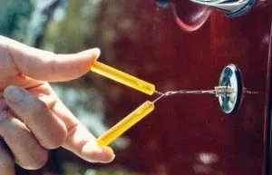 Parker Locksmith Store Minneapolis, MN 612-568-1045 - key-broke-in-lock